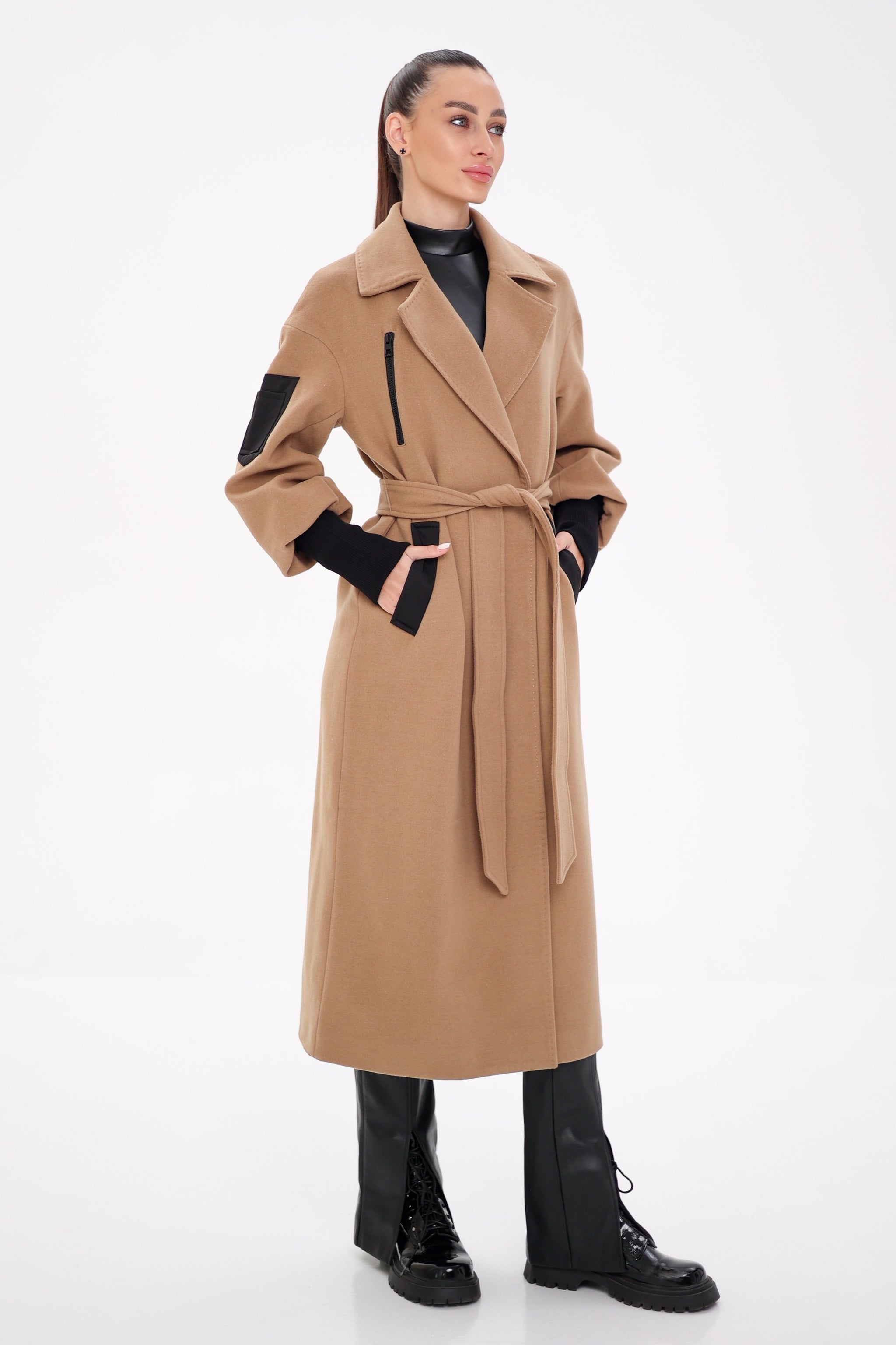 Alexa wool coat with hood and shops removable fur