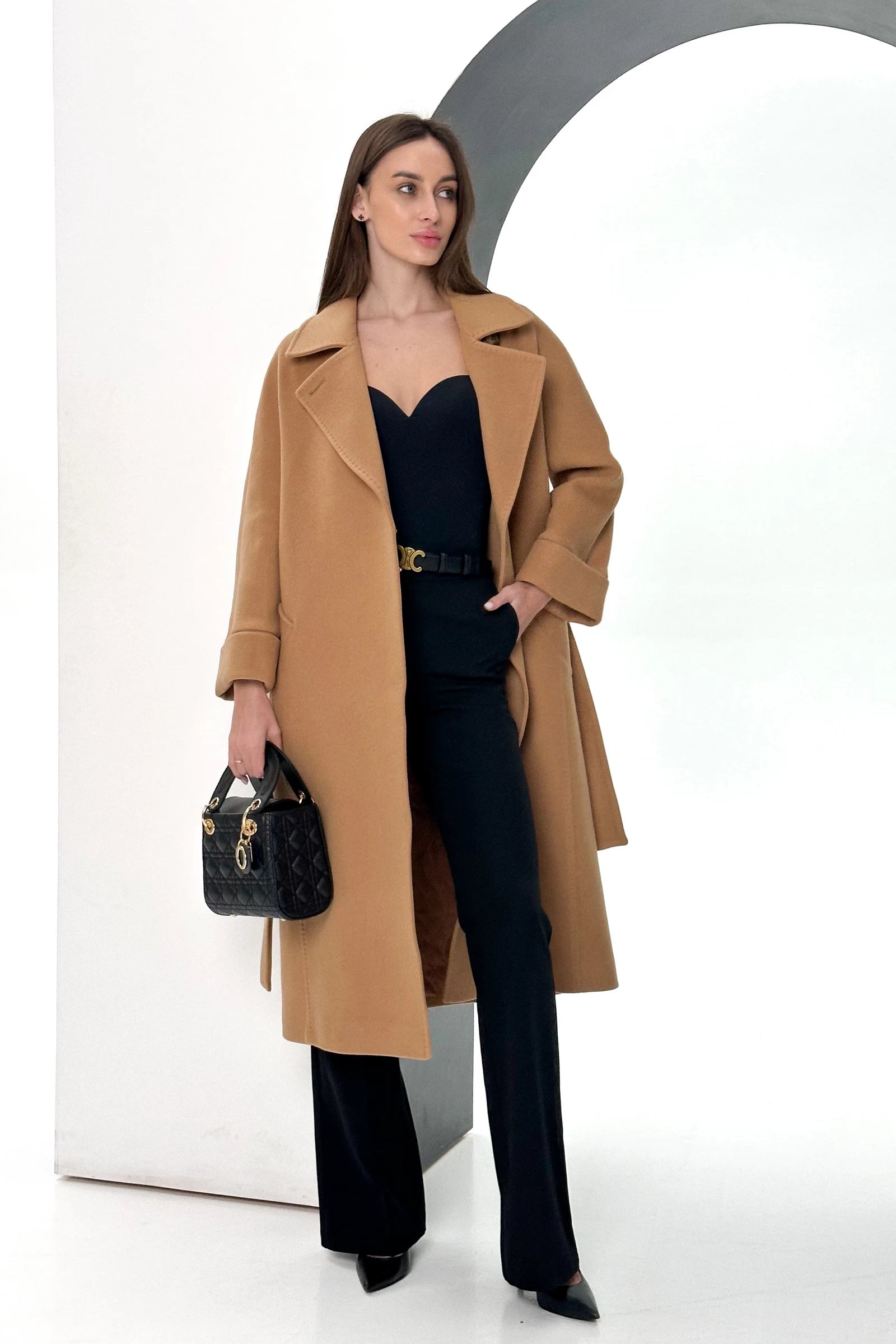 Monique Tailored Cashmere Wool Blend Coat in Bluff – Alaska