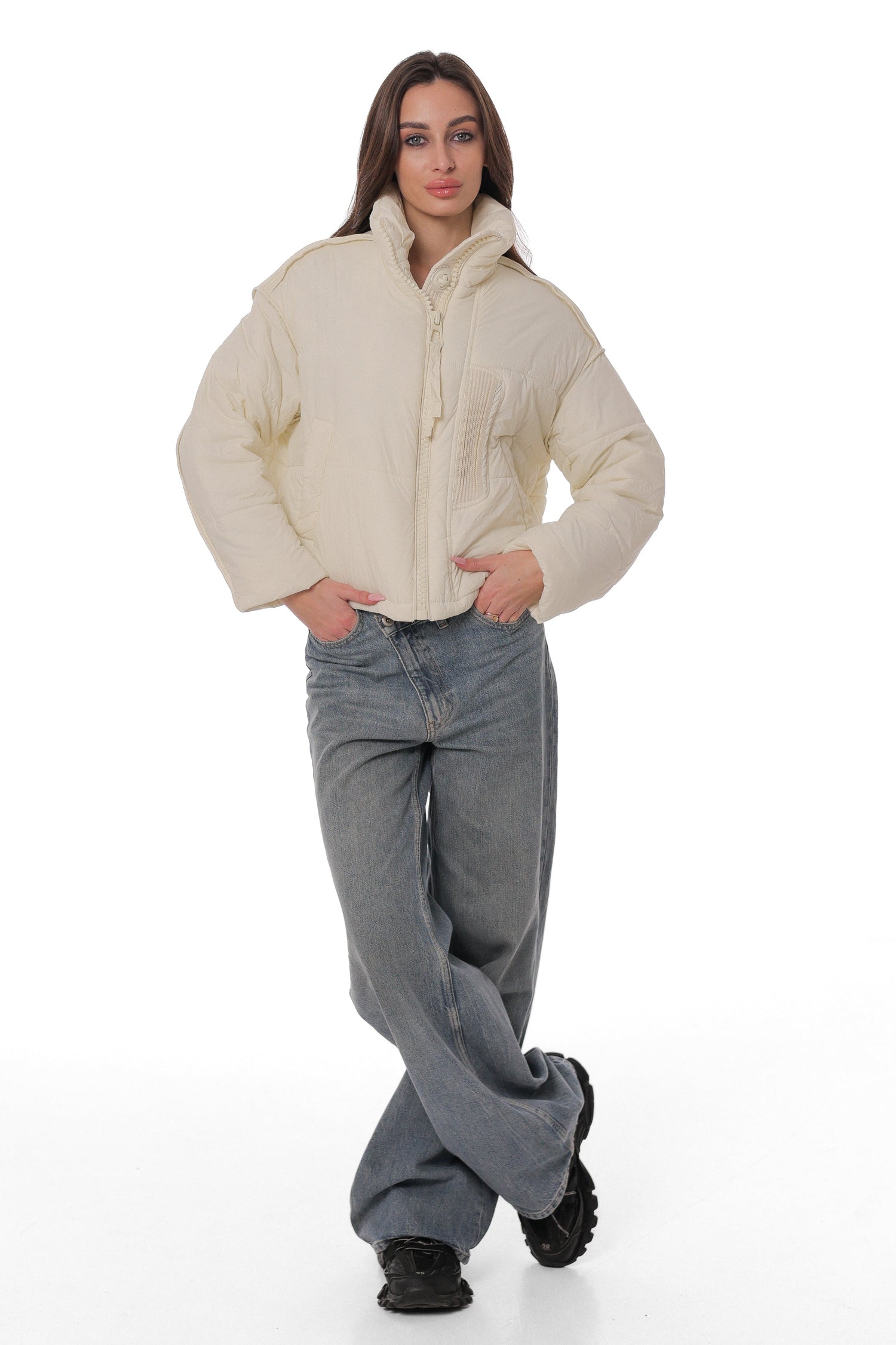 Short Lightweight Mid-Season Jacket