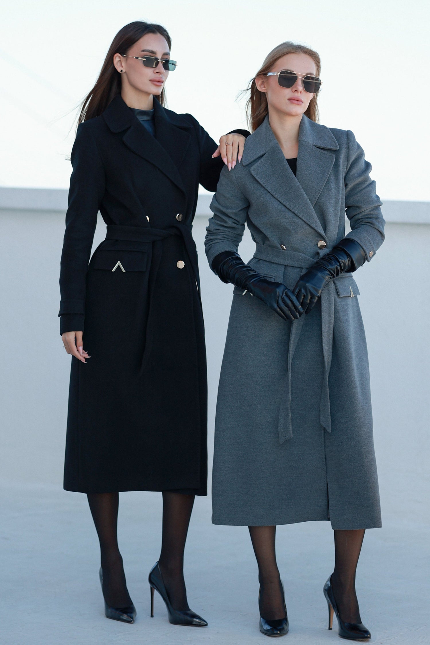 Alaska Classic Cashmere Blend Overcoat in Black