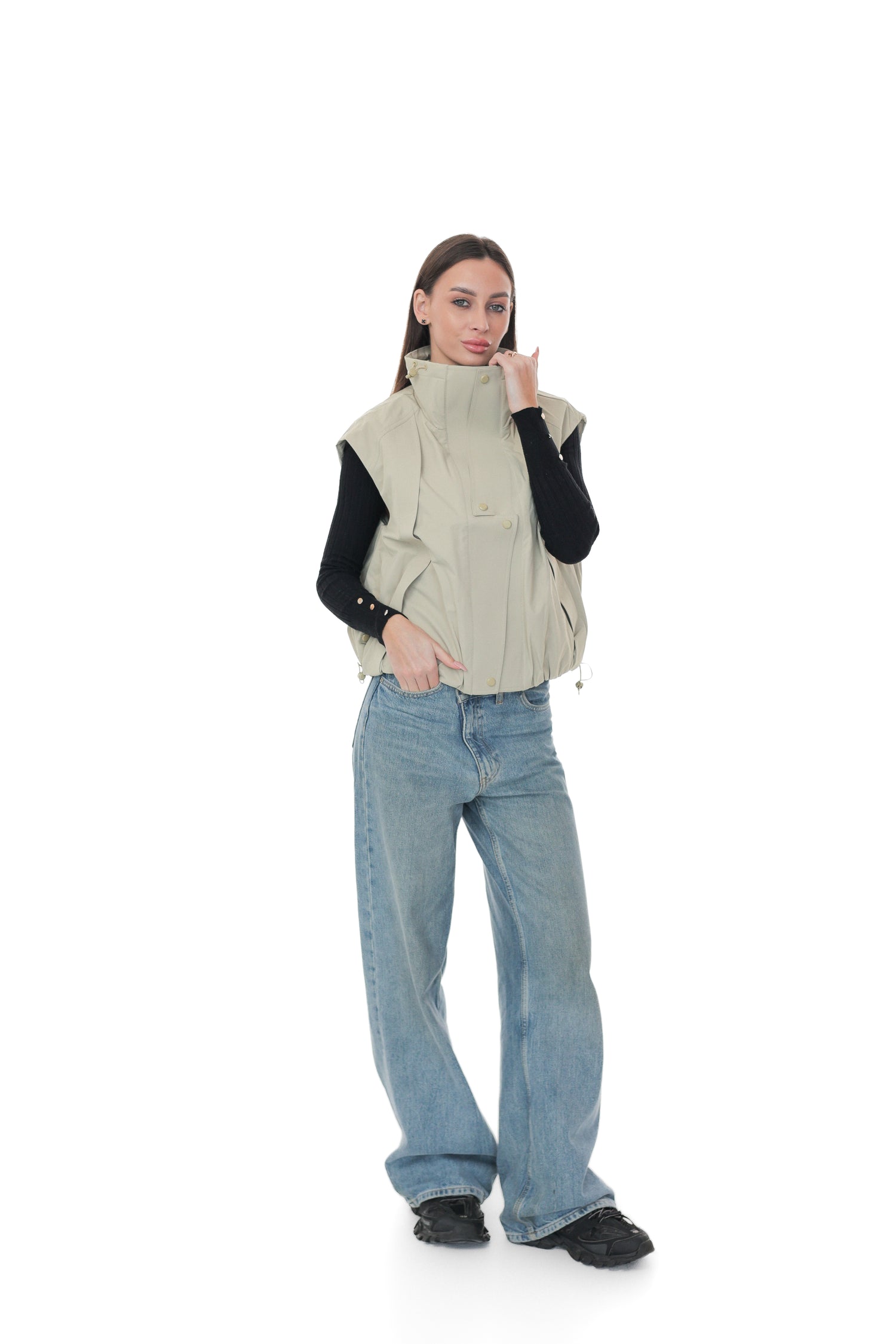 Cropped Vest in Beige