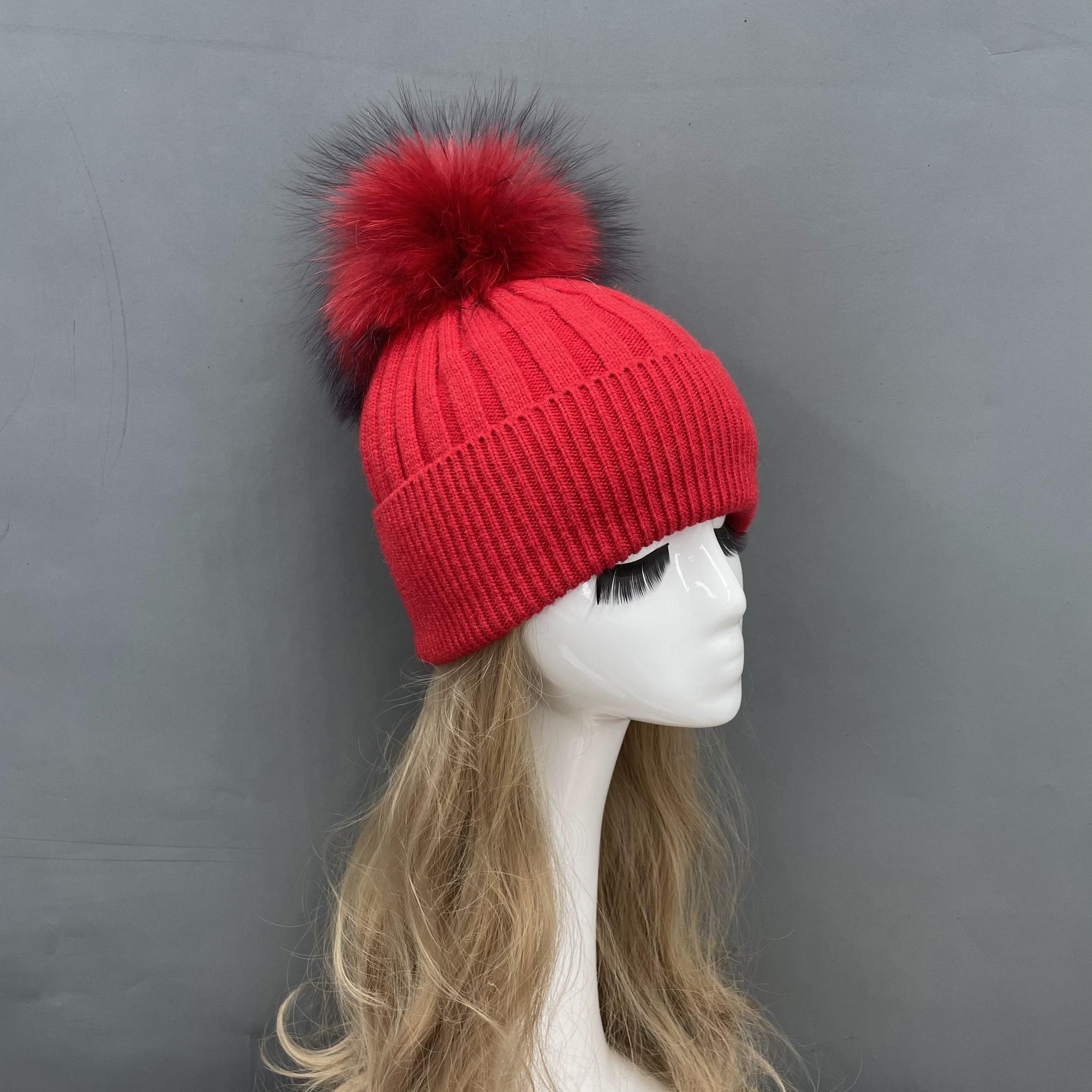 Genuine Fur Pom Solid Color Hat – Alaska® Outerwear Company display picture 2